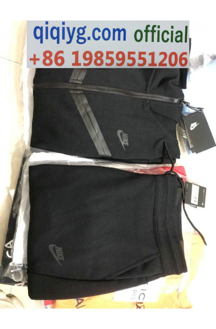 qiqiyg.com Official Whatsapp:+8619859551206 Hotsale 2026 Glasses Belts Underwear Y4046
