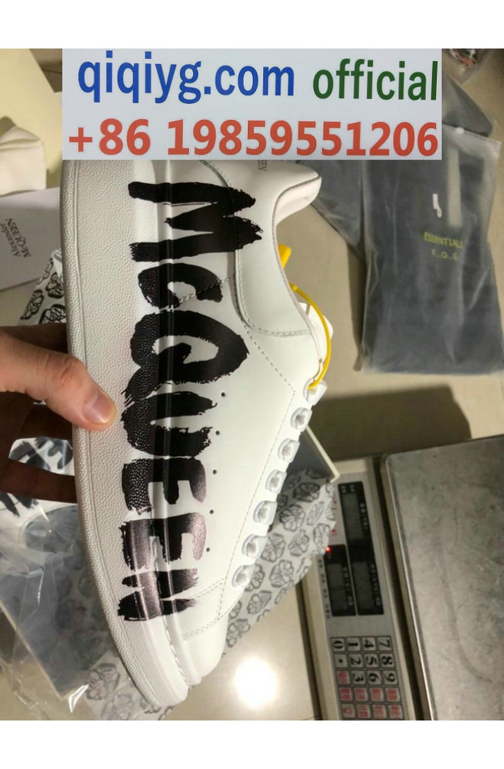 qiqiyg.com Official Whatsapp:+8619859551206 Hotsale 2026 Glasses Belts Underwear Y4228